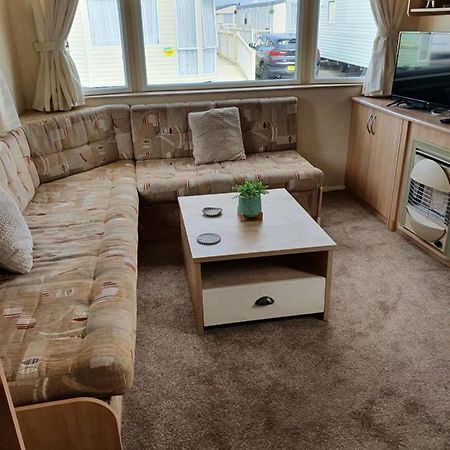 The Wolds 6 Berth Caravan Ingoldmells Bagian luar foto